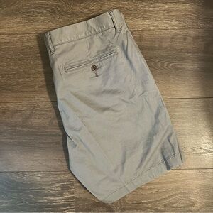 J. Crew Men's Grey Flat Front Shorts- Waist 34 Inseam: 7